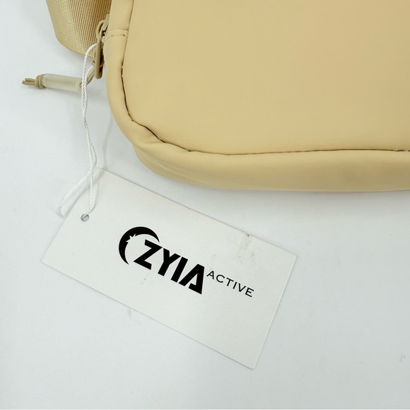Zyia Bag Crisp Khaki Crossbody Belt Bag - Picture 4 of 12